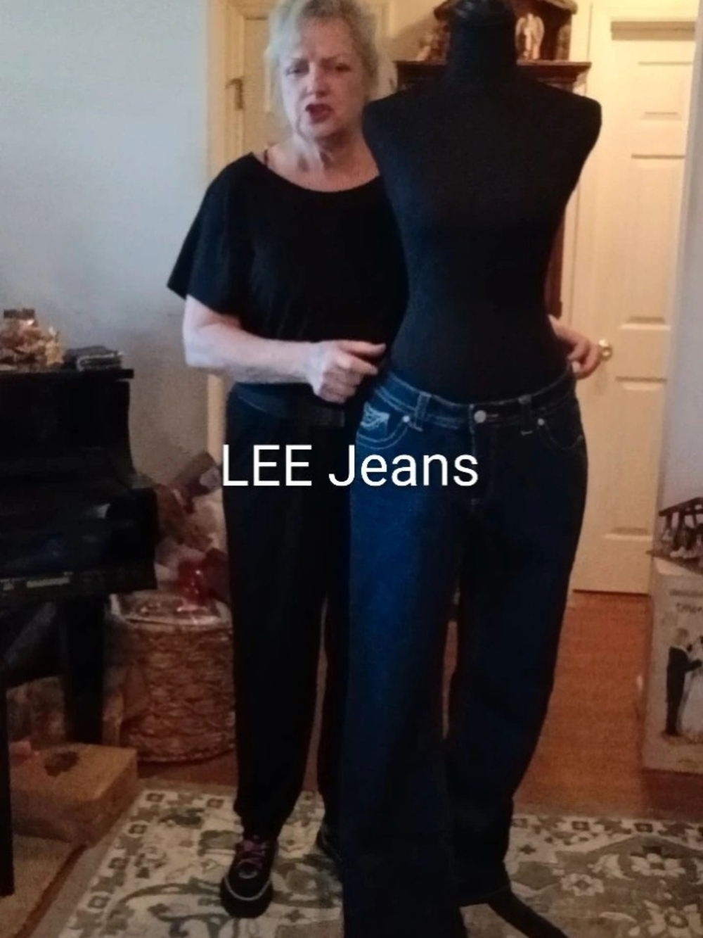 LEE Women's Dark Blue Straight-Leg Jeans Embellished With Rhinestone